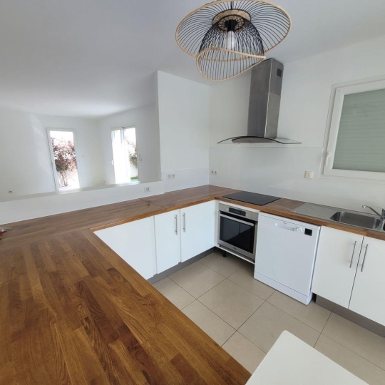  ACTIVA : Maison / Villa | VENDARGUES (34740) | 140 m2 | 2 400 € 