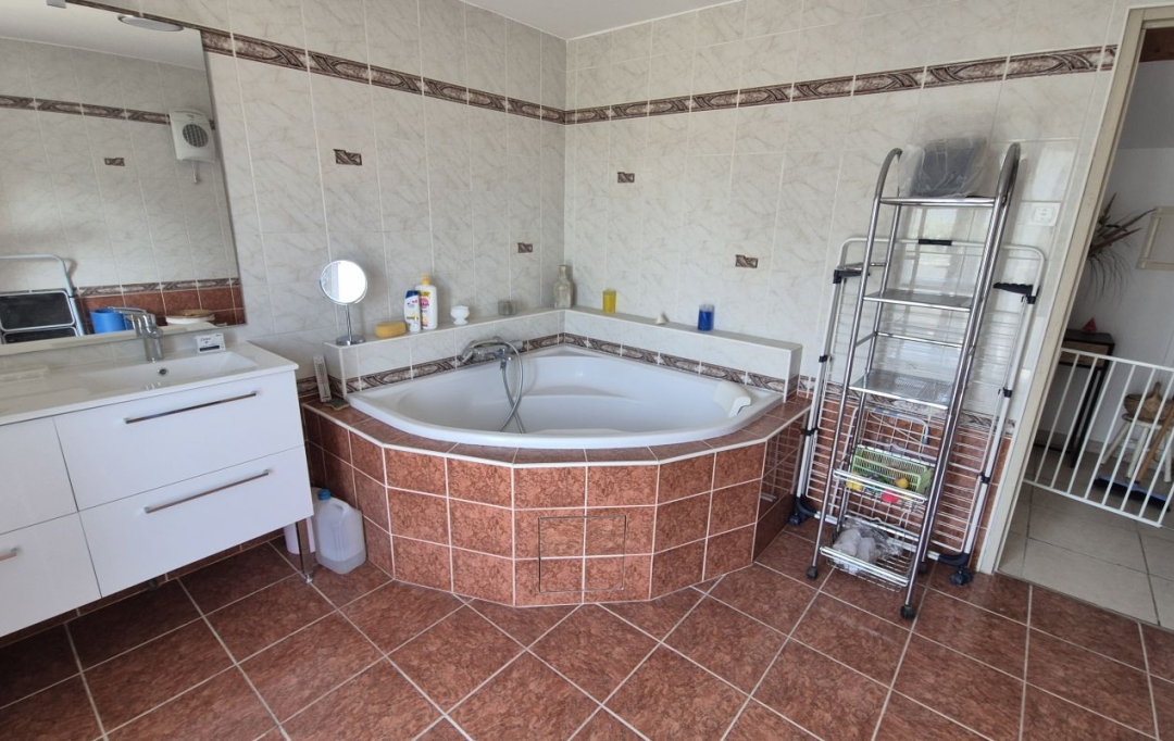 ACTIVA : Apartment | LE CRES (34920) | 47 m2 | 570 € 