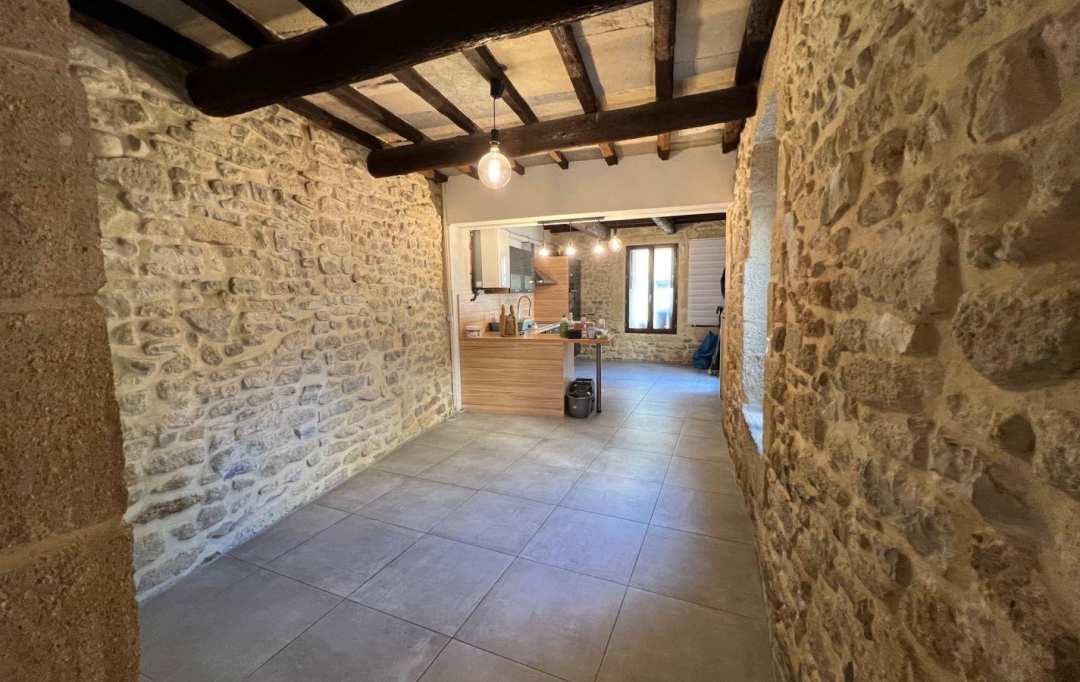 ACTIVA : Maison / Villa | GALLARGUES-LE-MONTUEUX (30660) | 87 m2 | 249 000 € 