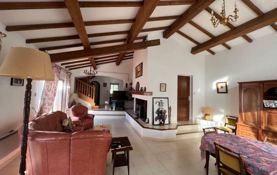 ACTIVA : Maison / Villa | LA CALMETTE (30190) | 172 m2 | 459 000 € 