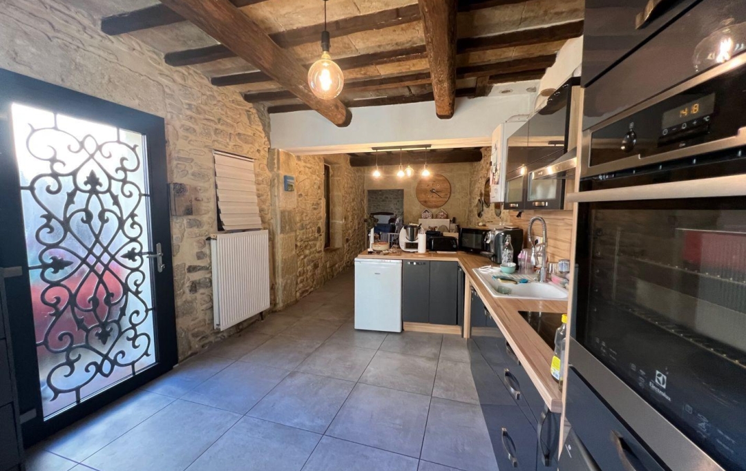 ACTIVA : Maison / Villa | GALLARGUES-LE-MONTUEUX (30660) | 87 m2 | 244 000 € 