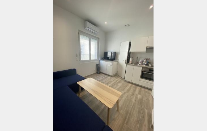Studio MEZE 15 m2 489 € Studio MEZE 15 m2 489 €